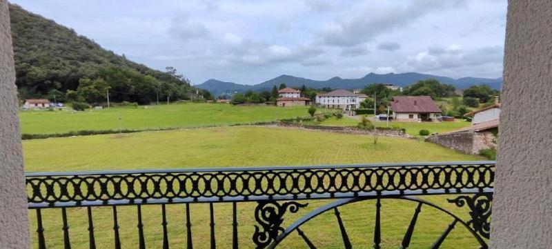 Urdaibai Villa *